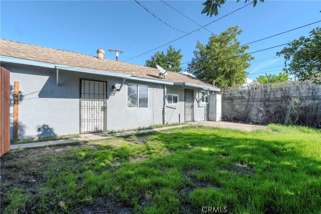 main property photo 25