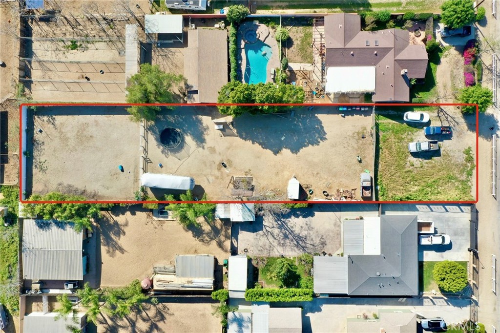 main property photo 5