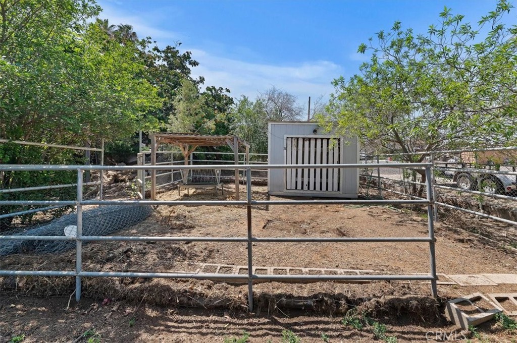 main property photo 51