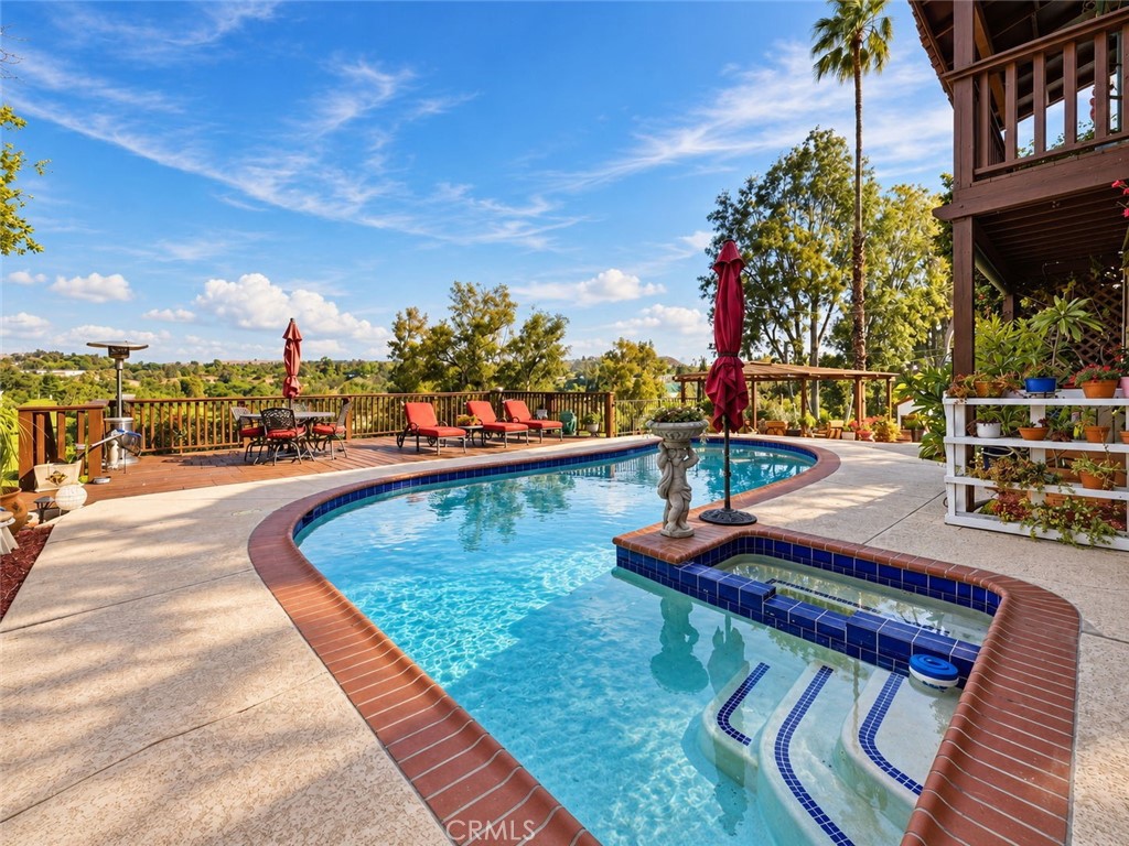 main property photo 65