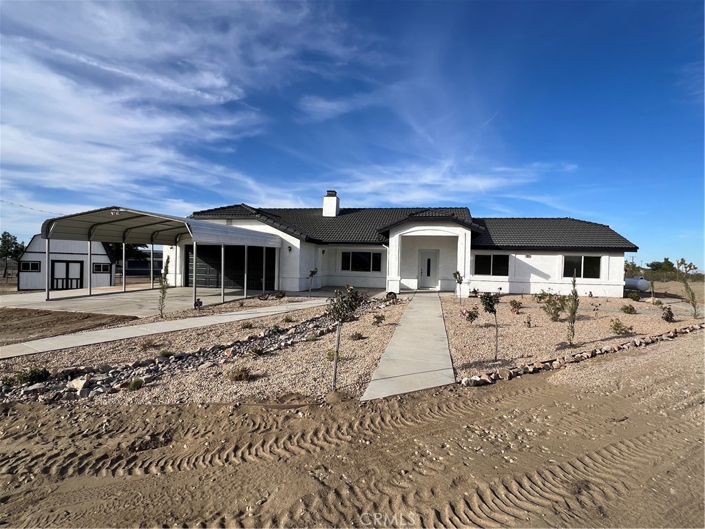 main property photo 17