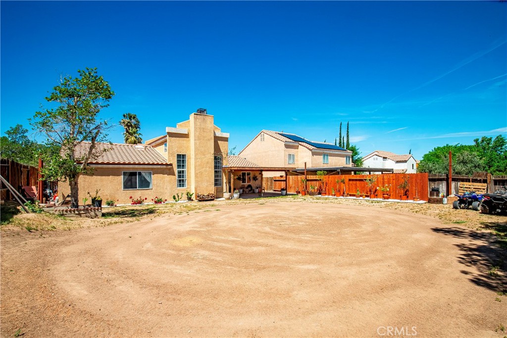 main property photo 19