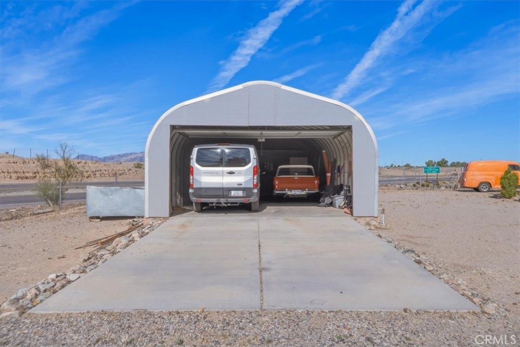 main property photo 35