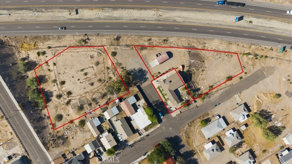 main property photo 4