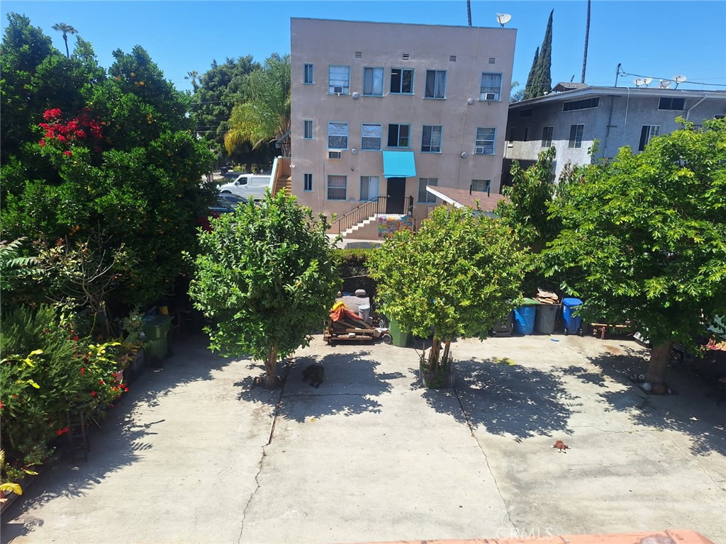 main property photo 15