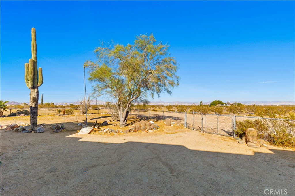 main property photo 36