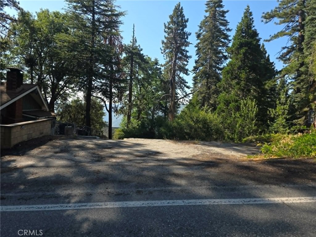 main property photo 28
