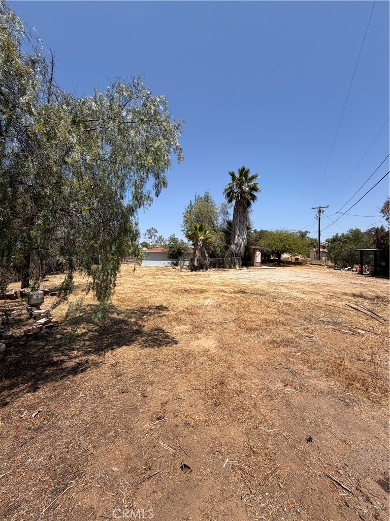 main property photo 32