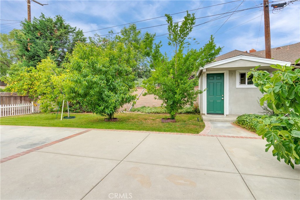 main property photo 24