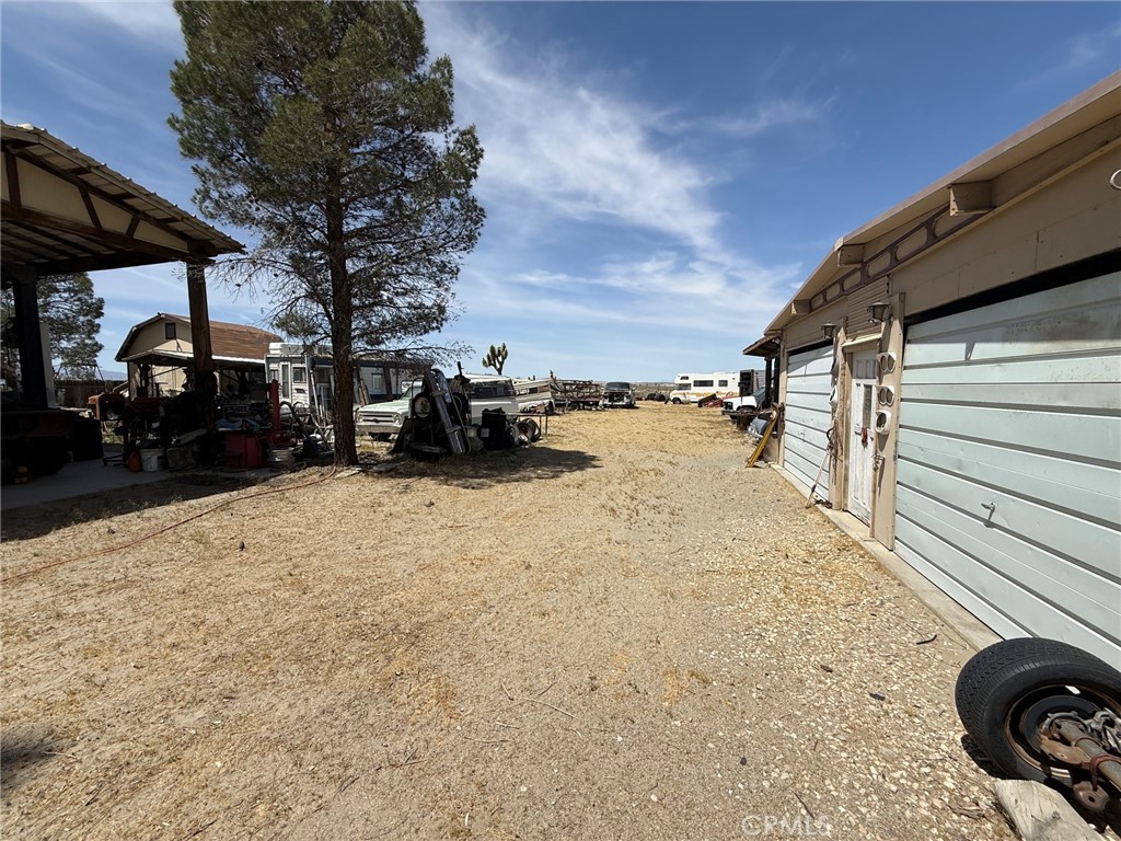 main property photo 12