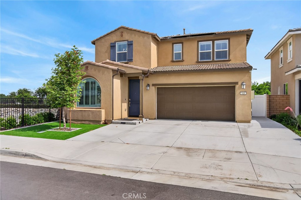 main property photo 3