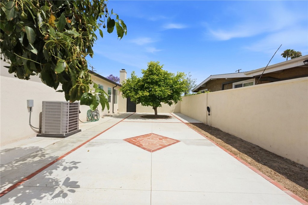 main property photo 52