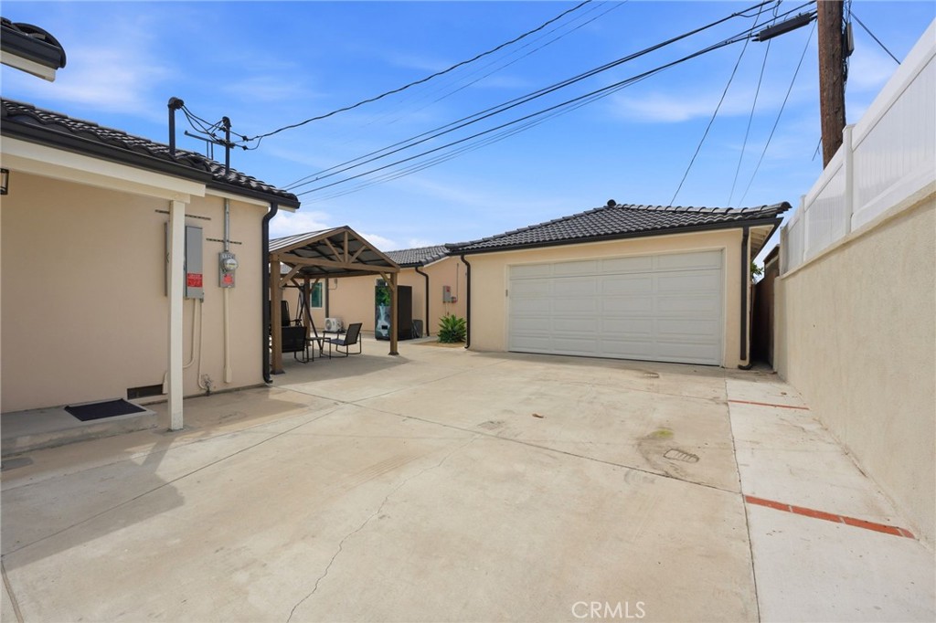 main property photo 57