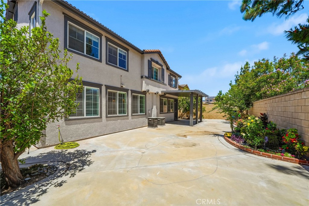 main property photo 35