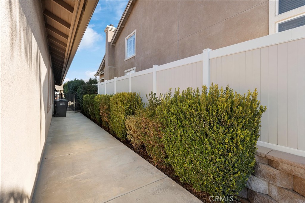 main property photo 59