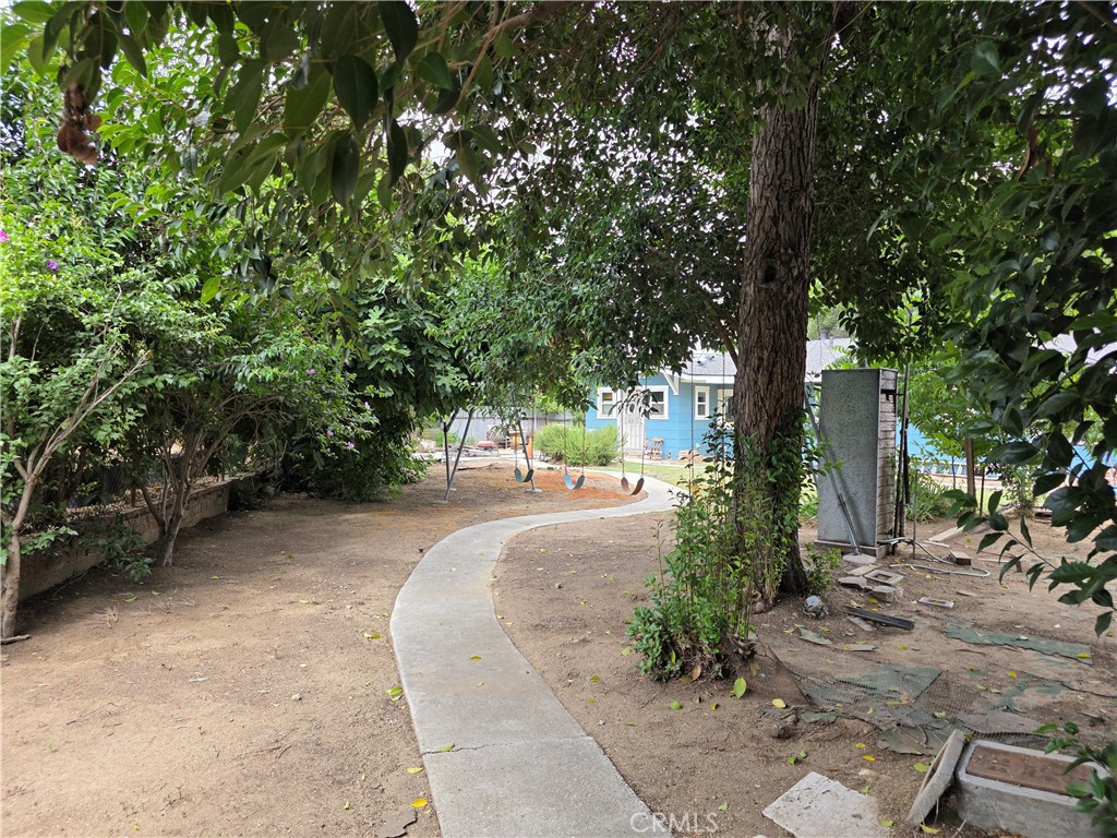 main property photo 15