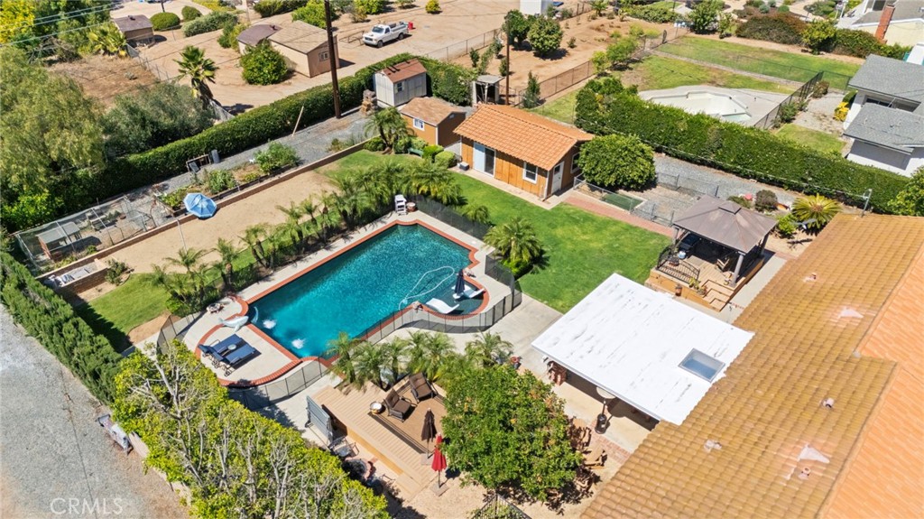main property photo 49