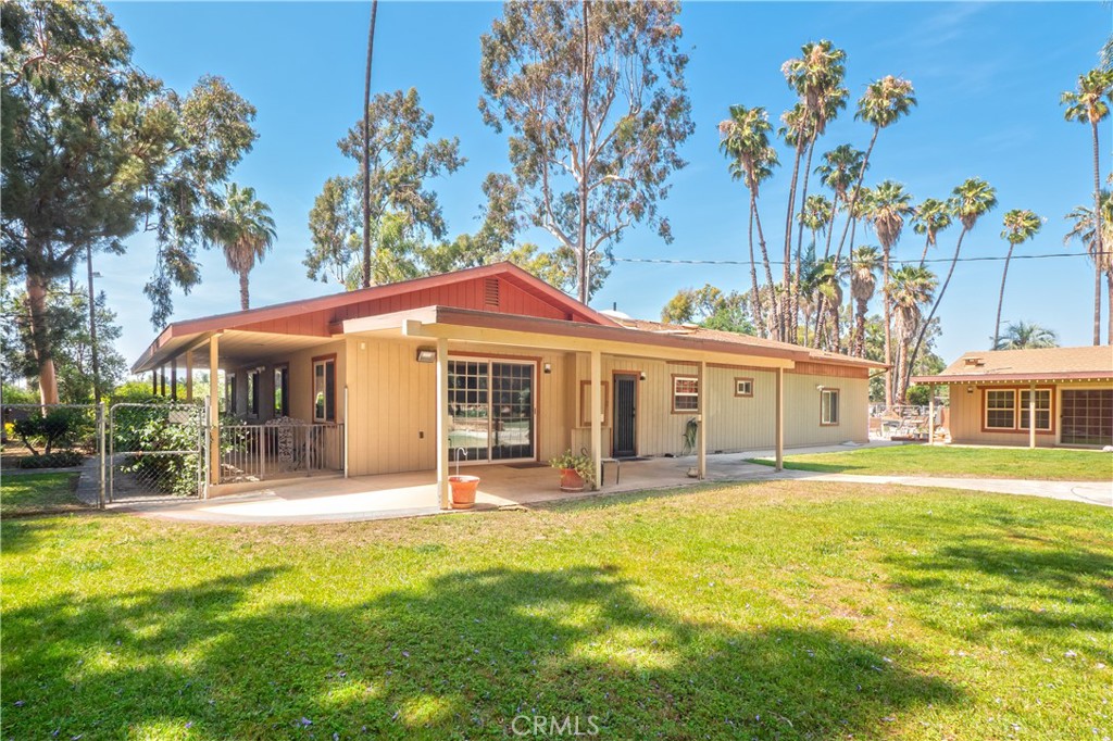 main property photo 47