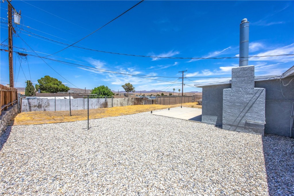 main property photo 27