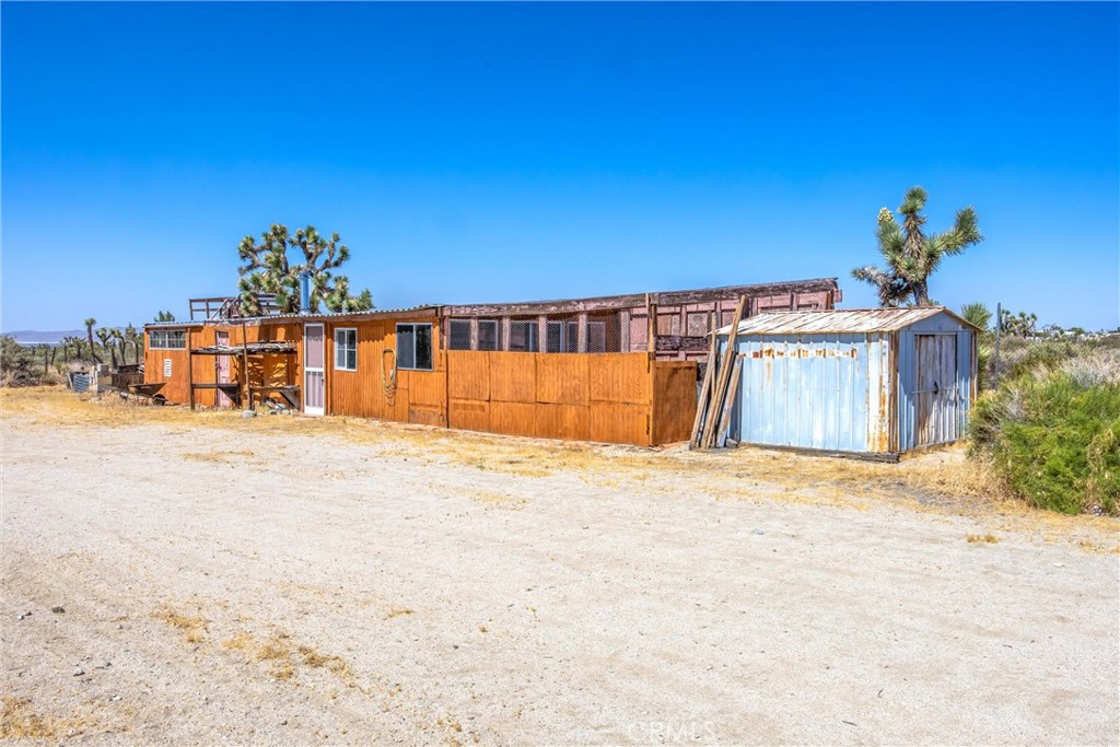 main property photo 44
