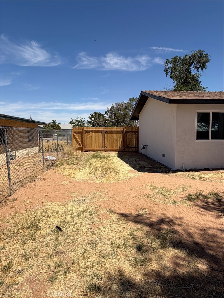main property photo 49