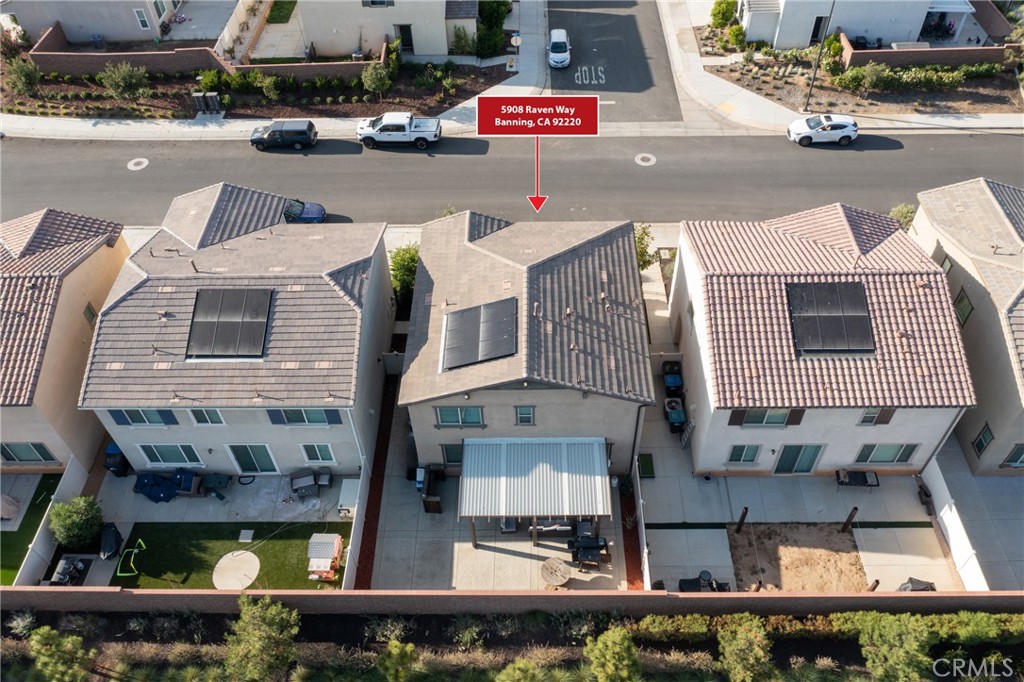main property photo 37