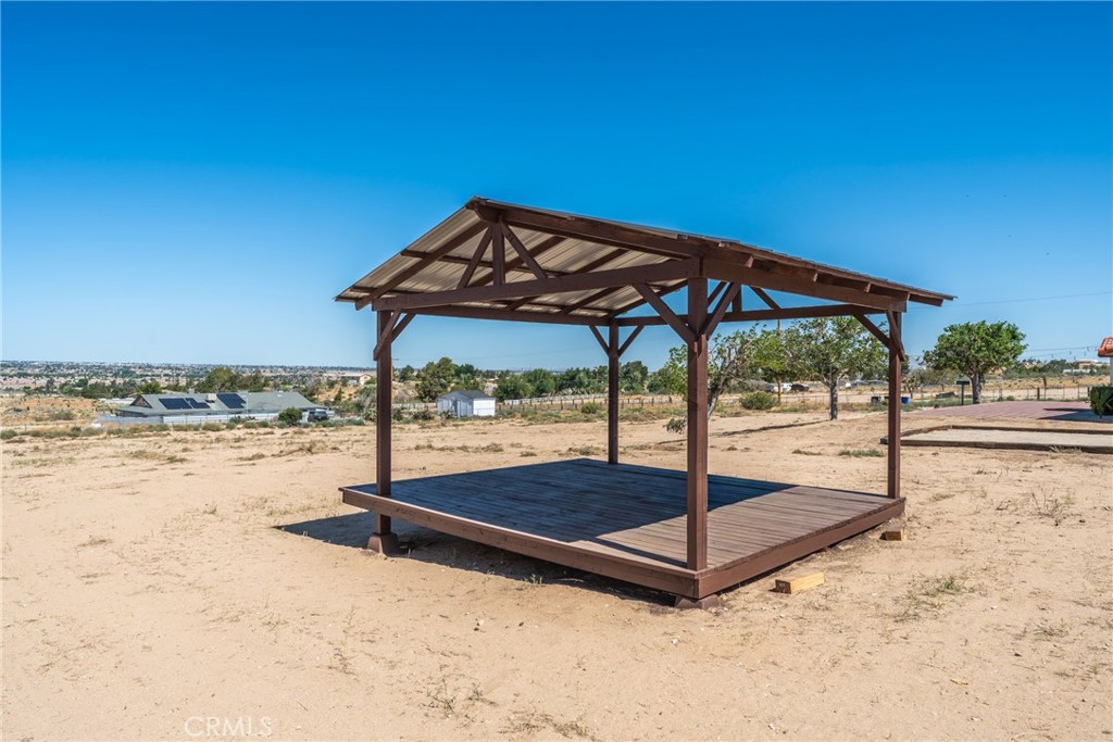 main property photo 37