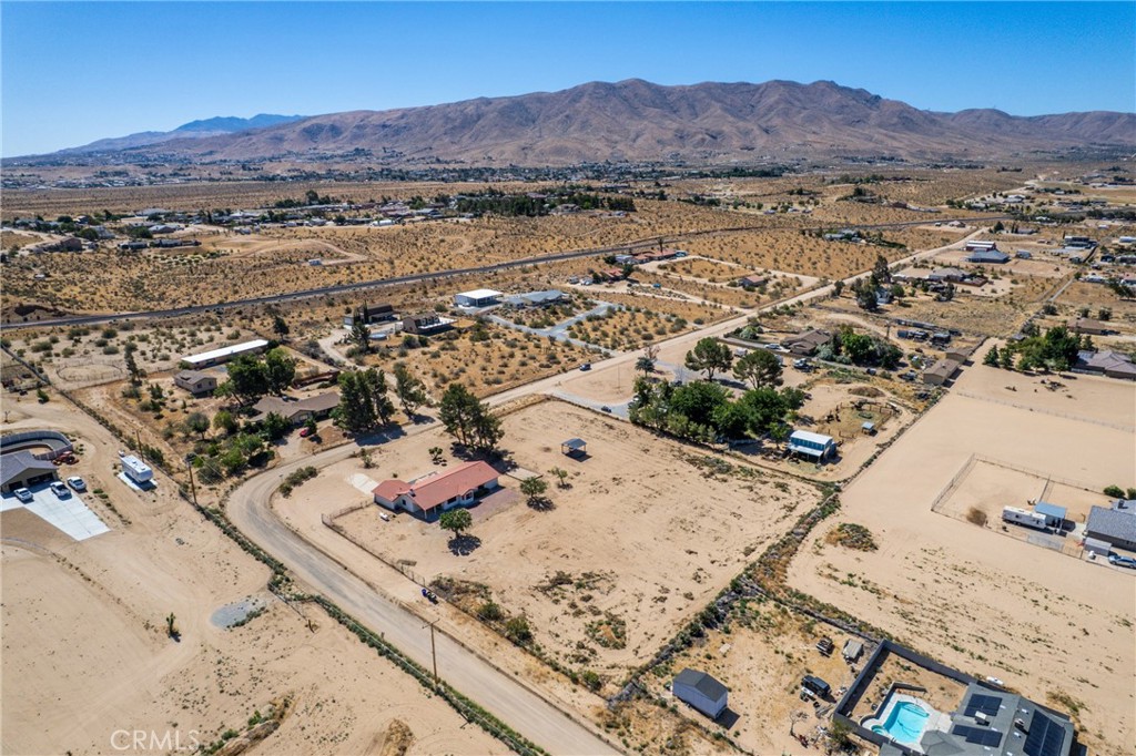 main property photo 4