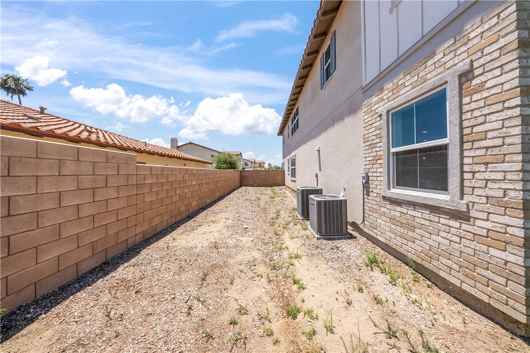 main property photo 70