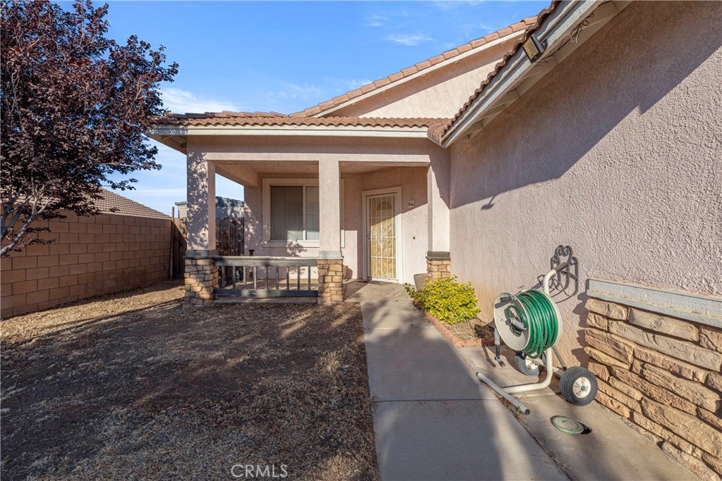 main property photo 7