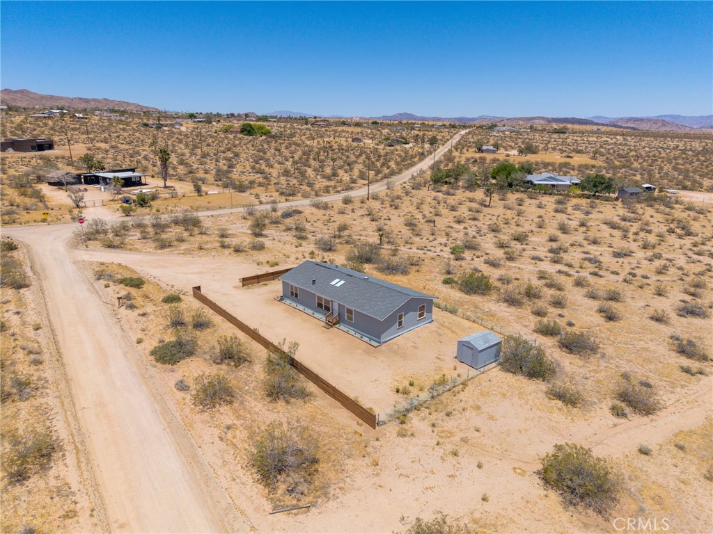 main property photo 39
