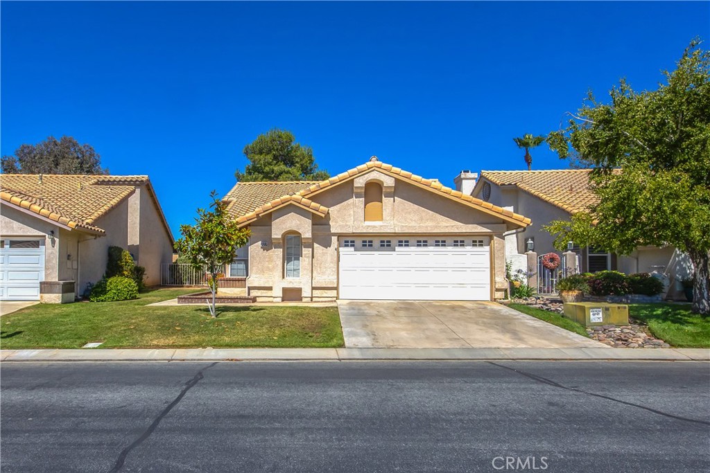 main property photo 1