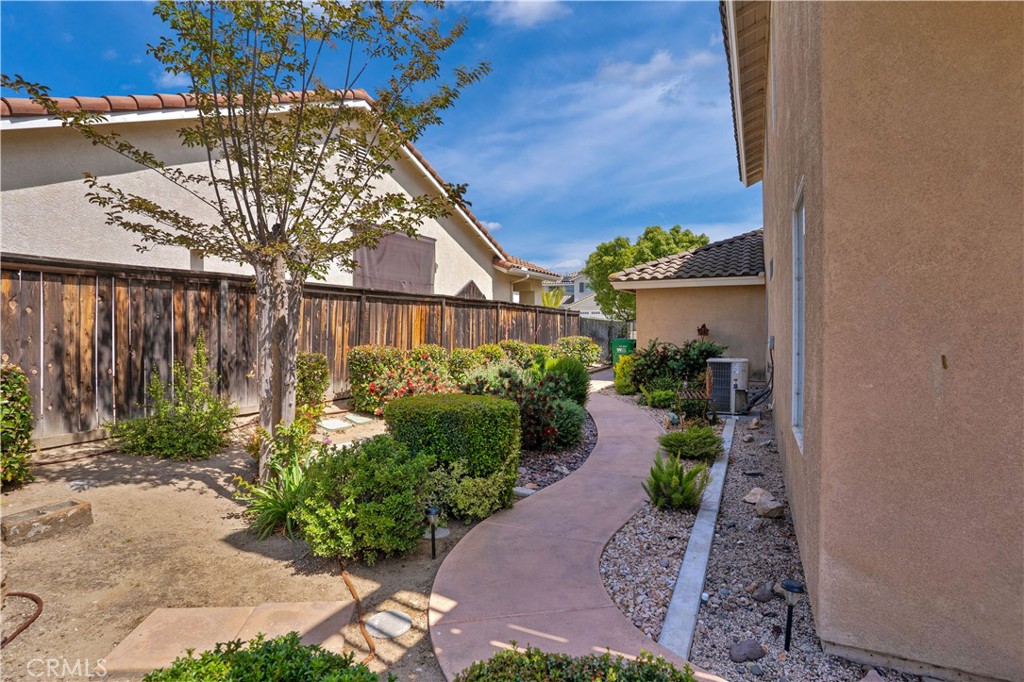 main property photo 45