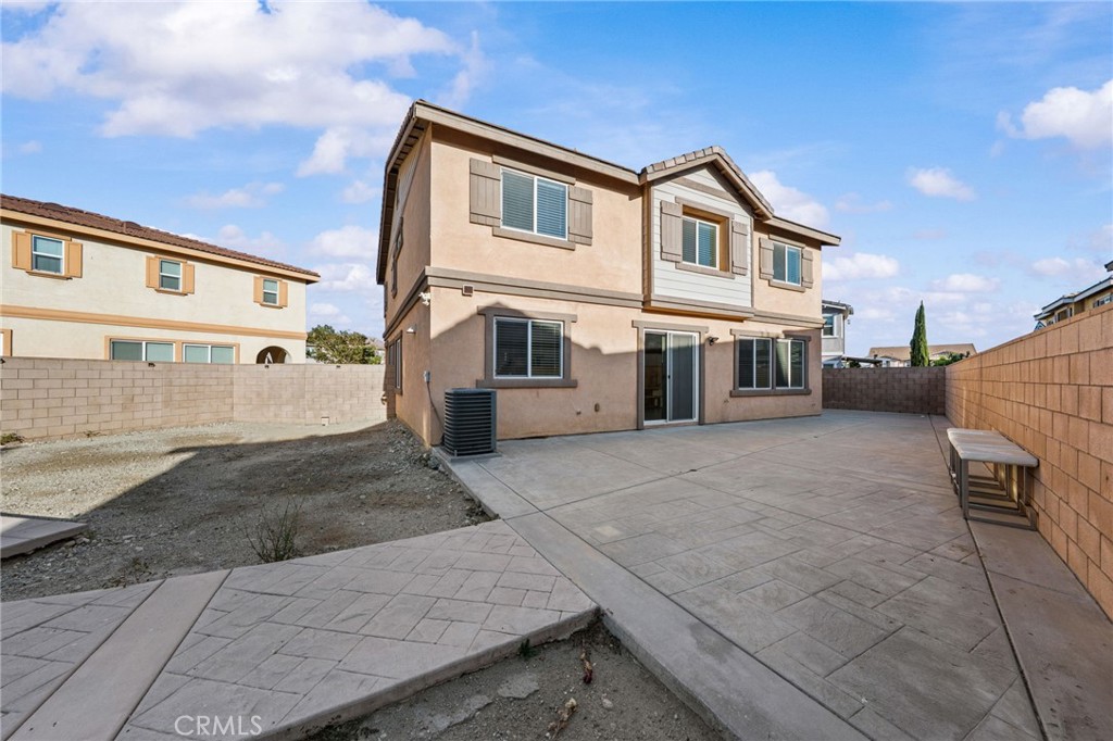 main property photo 35