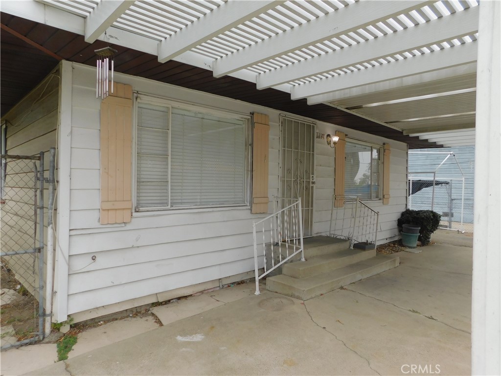 main property photo 5