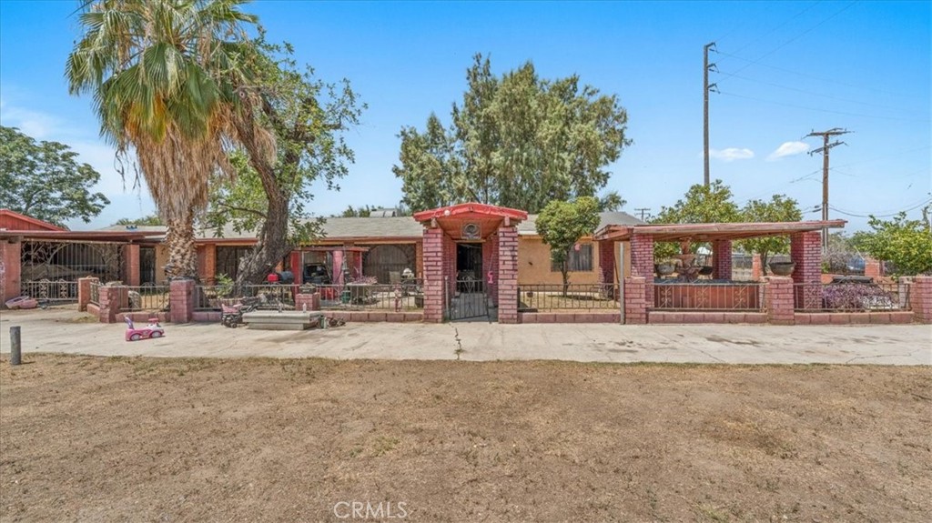 main property photo 10