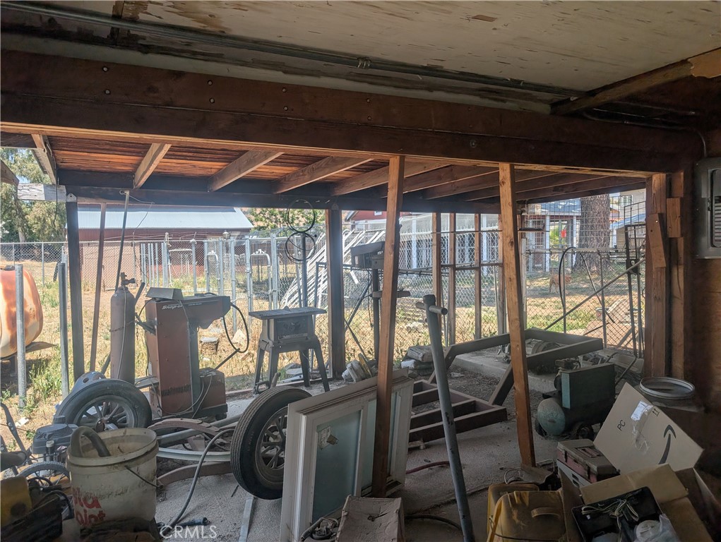 main property photo 12