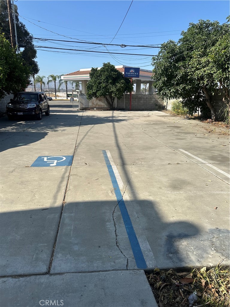 main property photo 15