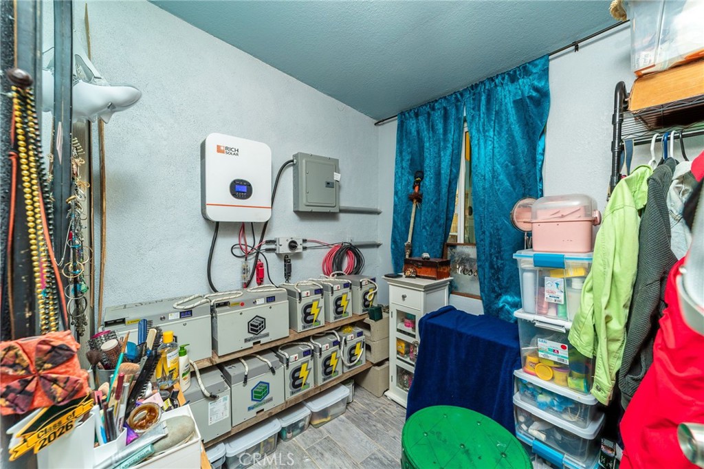 main property photo 31