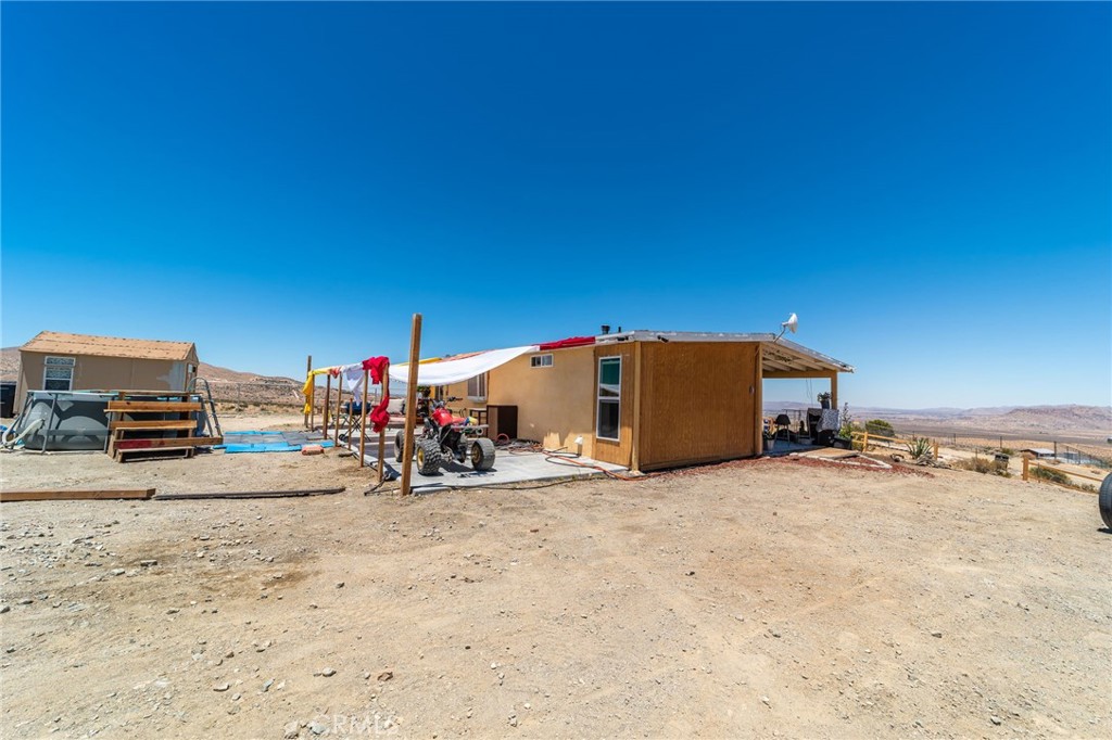main property photo 9