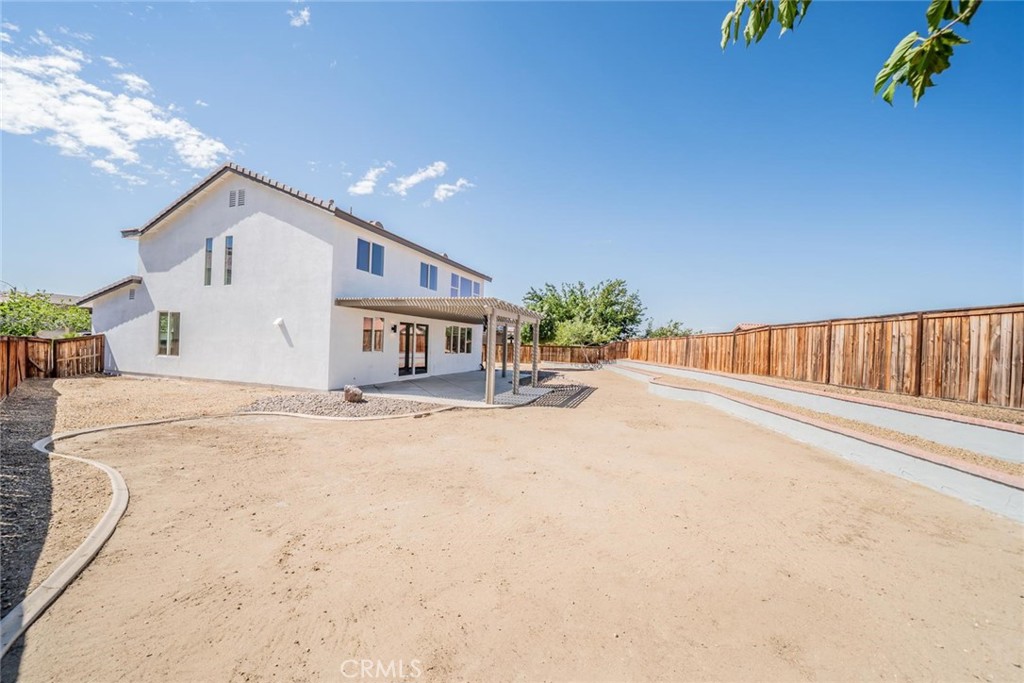 main property photo 22