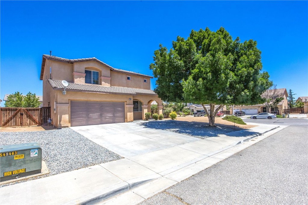 main property photo 3