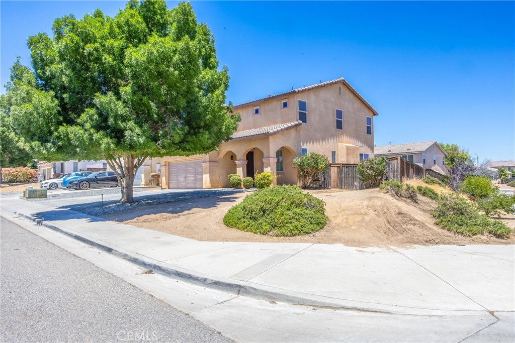 main property photo 4