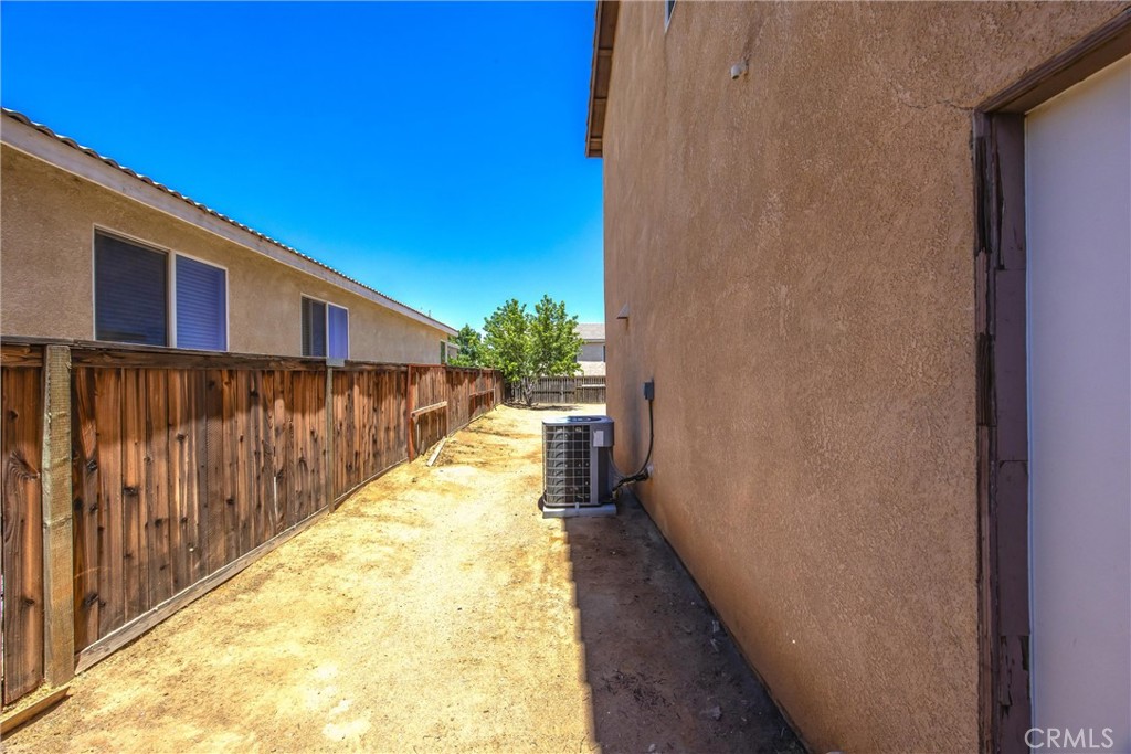 main property photo 44