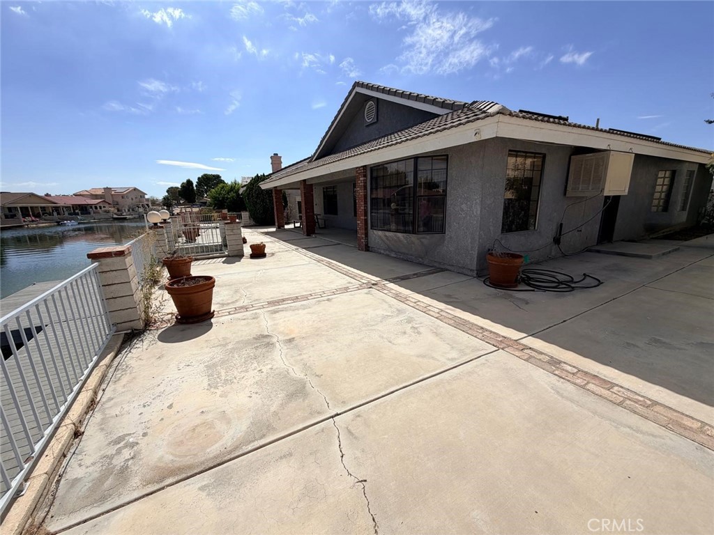 main property photo 14