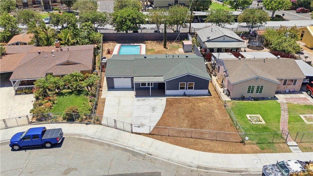 main property photo 57