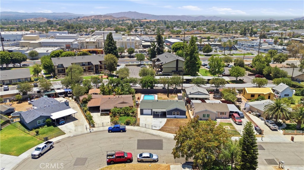 main property photo 61