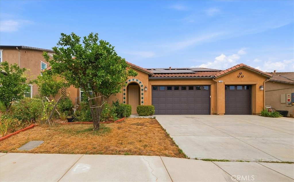 main property photo 27