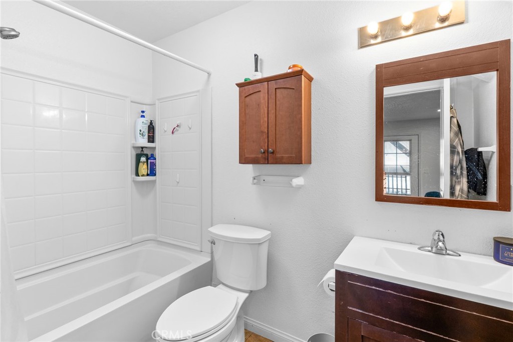 main property photo 65