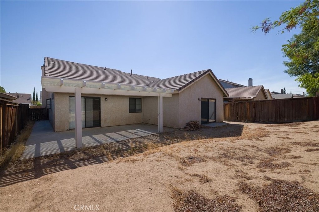 main property photo 18